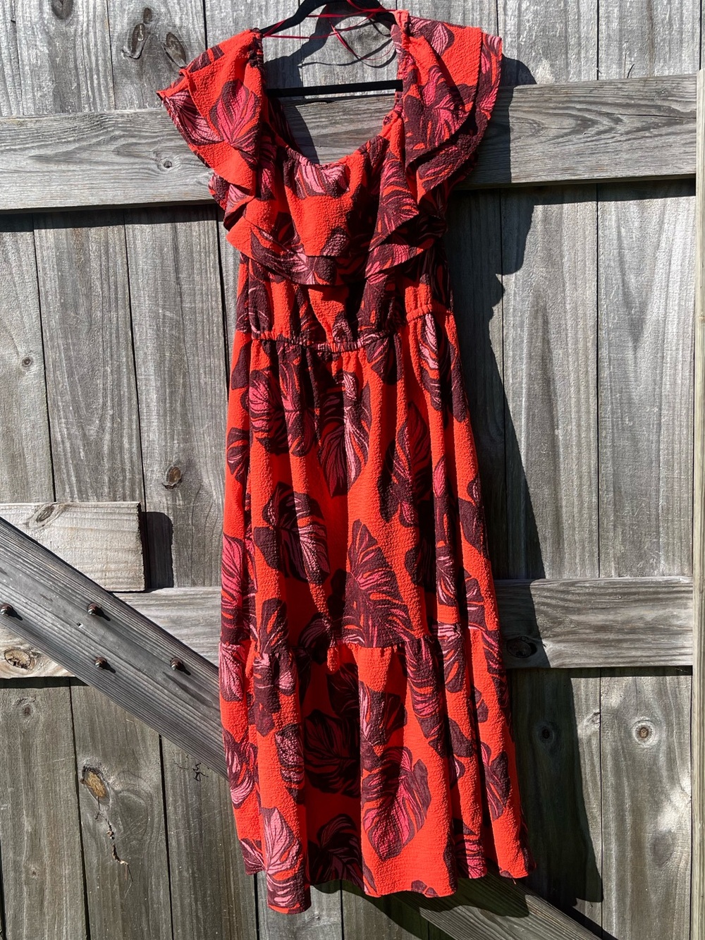 sofia by sofia vergara Red Floral Midi Dress